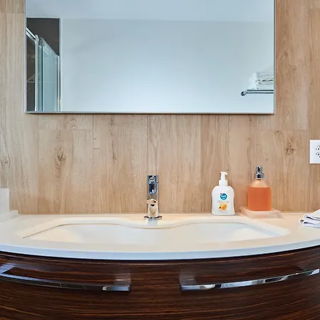 Av De La Gare 4, Rond-point, 4br, Skilift350m! Ξενοδοχείο *