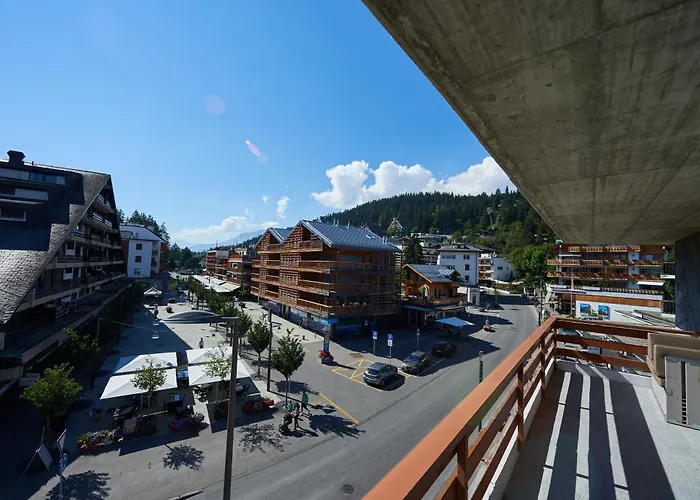 Av De La Gare 4, Rond-point, 4br, Skilift350m! * 克莱恩 蒙塔纳