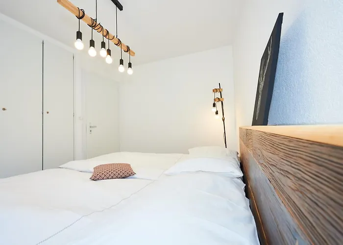 酒店 Av De La Gare 4, Rond-point, 4br, Skilift350m! *