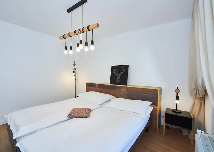 酒店 Av De La Gare 4, Rond-point, 4br, Skilift350m! 克莱恩 蒙塔纳