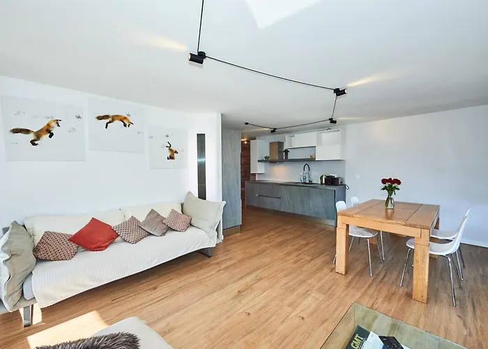 Av De La Gare 4, Rond-point, 4br, Skilift350m! 克莱恩 蒙塔纳