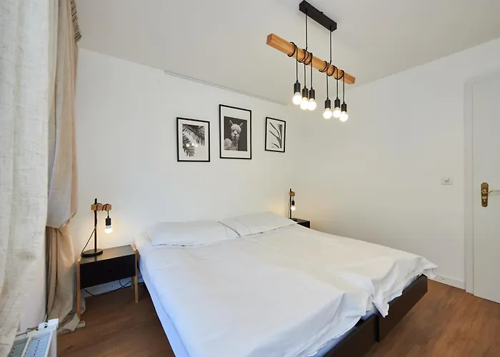 Av De La Gare 4, Rond-point, 4br, Skilift350m! * 克莱恩 蒙塔纳