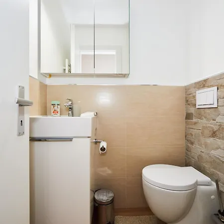 Av De La Gare 4, Rond-point, 4br, Skilift350m! Hotel *