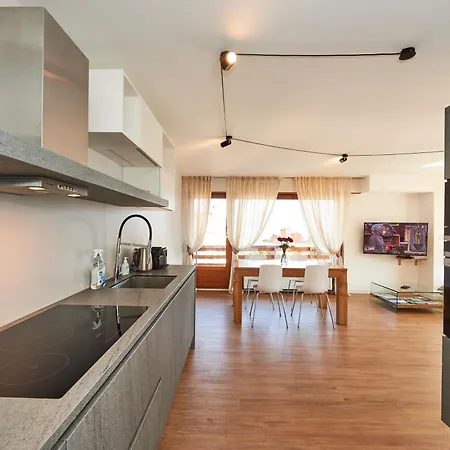 Hotel Av De La Gare 4, Rond-point, 4br, Skilift350m! *