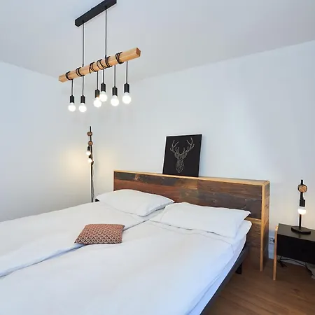 Hotel Av De La Gare 4, Rond-point, 4br, Skilift350m! Crans-Montana